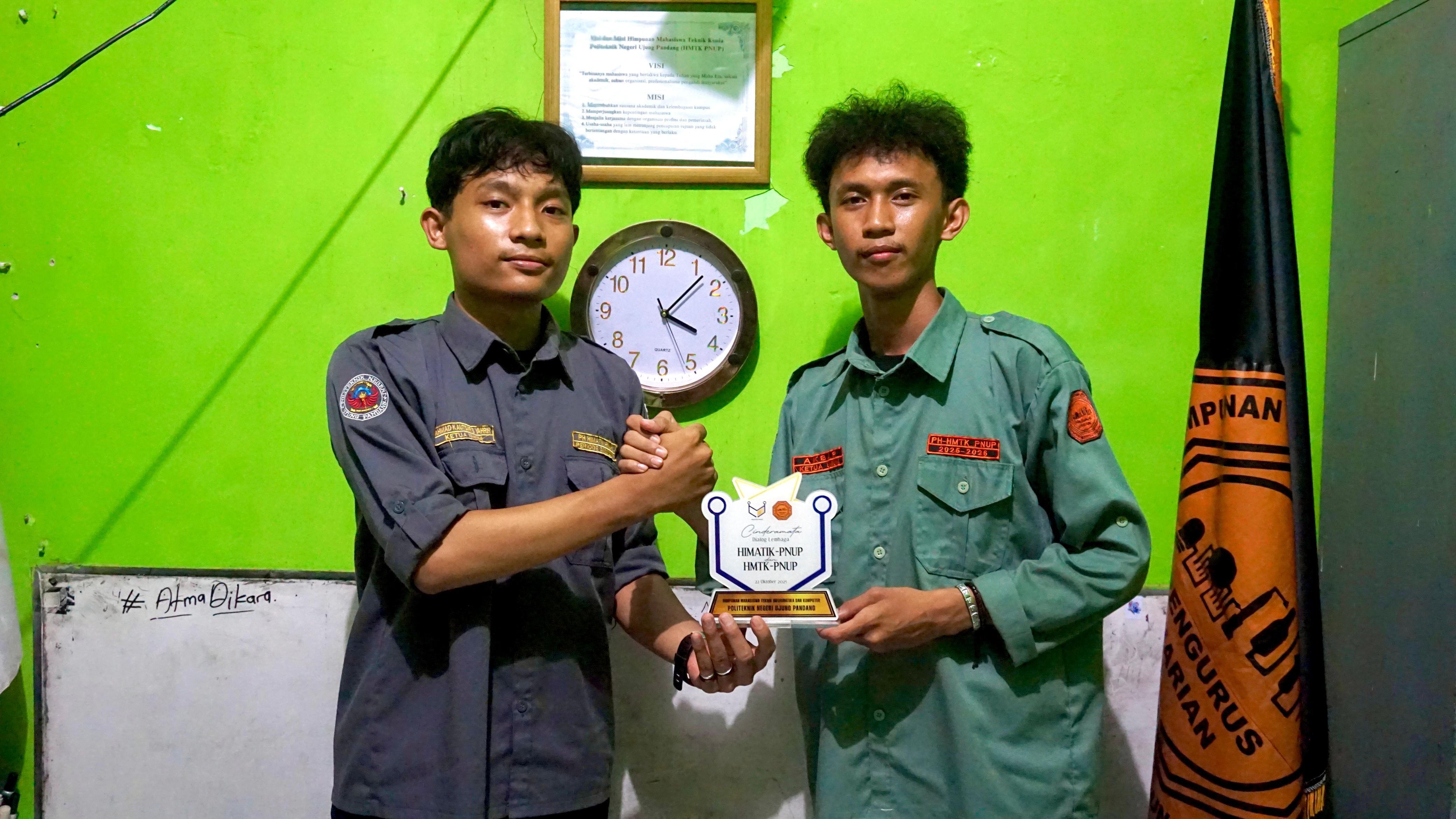 Membangun Kolaborasi: HIMATIK-PNUP dan HMTK-PNUP Tukar Pengalaman Organisasi dalam Dialog Kelembagaan